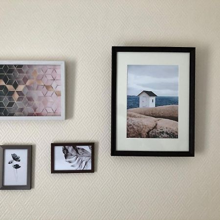 ホテル Le Relais Montois ポントルソン エクステリア 写真