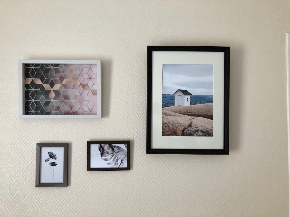 ホテル Le Relais Montois ポントルソン エクステリア 写真